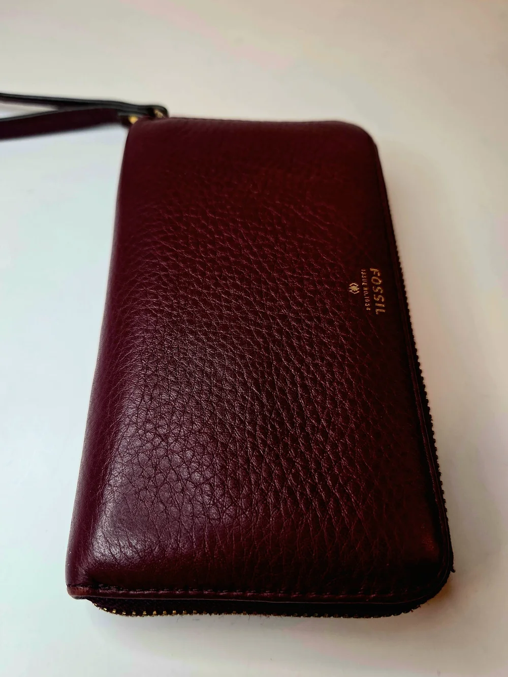 Fossil Wristlet Wallet Genuine Leather Pebbled Burgundy